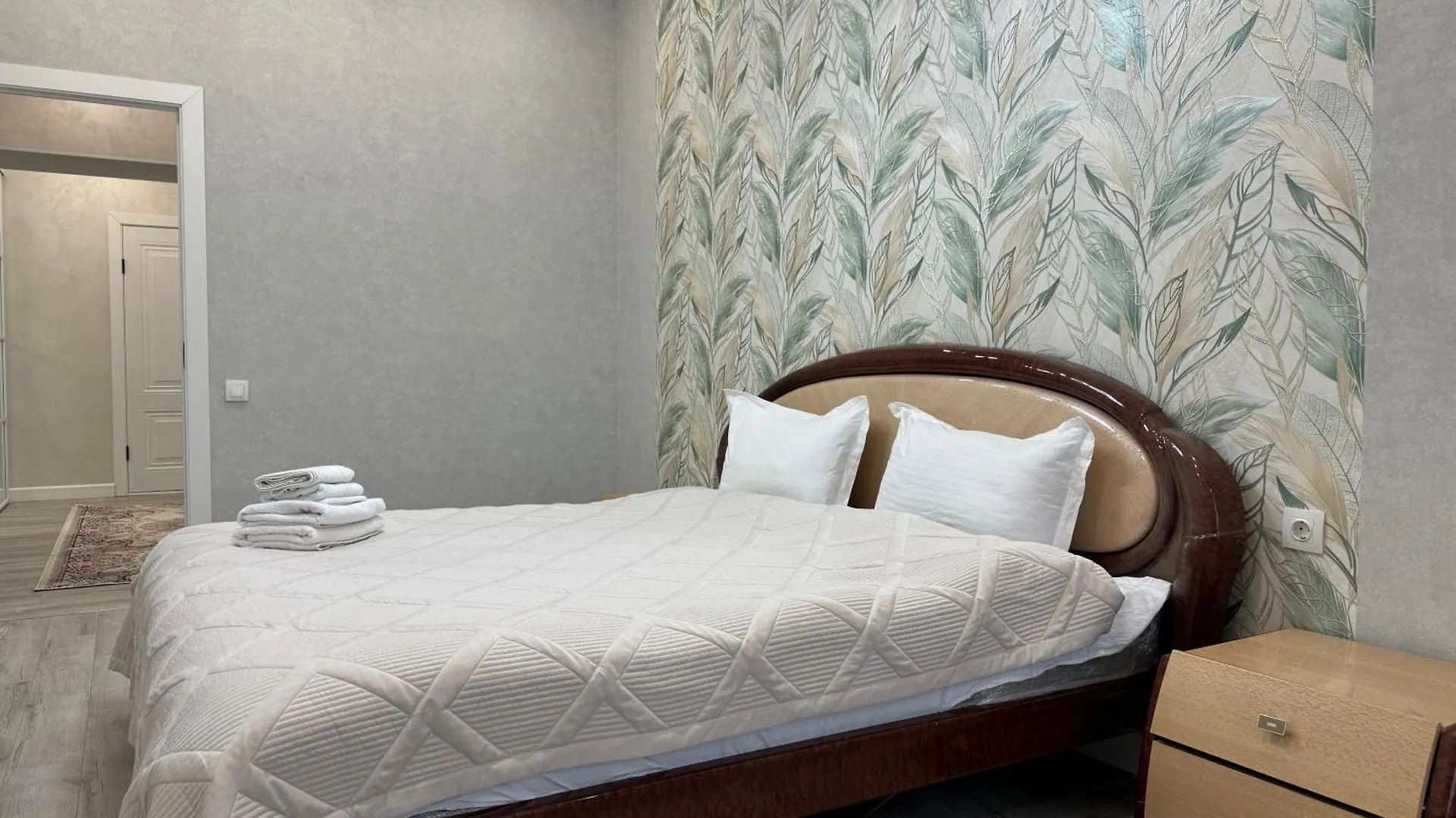 Comfort City Lux Almaty 0*,  Kazakhstan